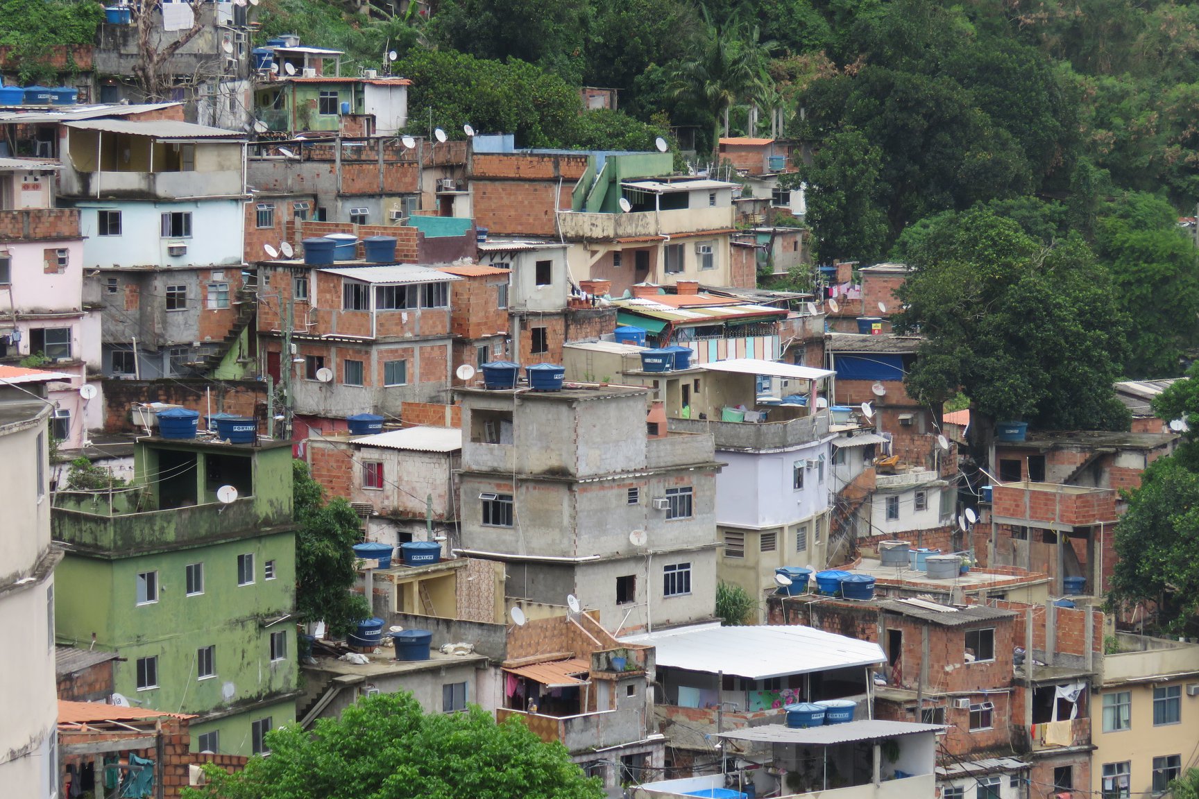 Como conhecer a favela da Rocinha, no Rio de Janeiro: contamos tudo desse tour!