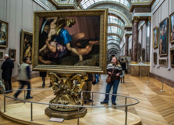 Viagem virtual: que tal fazer um tour por grandes museus sem sair de casa?