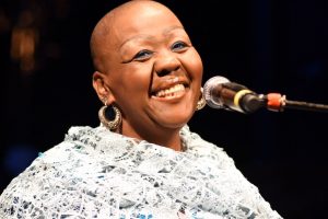 Cantora Virgínia Rodrigues apresenta seu novo disco, “Cada Voz É Uma Mulher”, no Auditório Ibirapuera