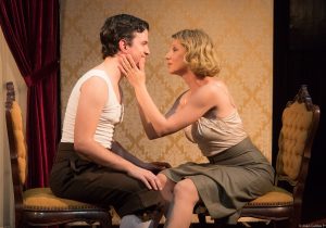 Amar, Verbo Intransitivo faz temporada no Teatro Eva Herz