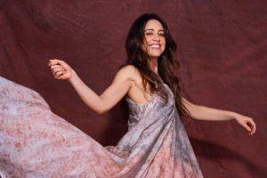 Jhonny Hooker, Filipe Catto, Roberta Sá: confira programação da Casa Natura Musical até setembro!