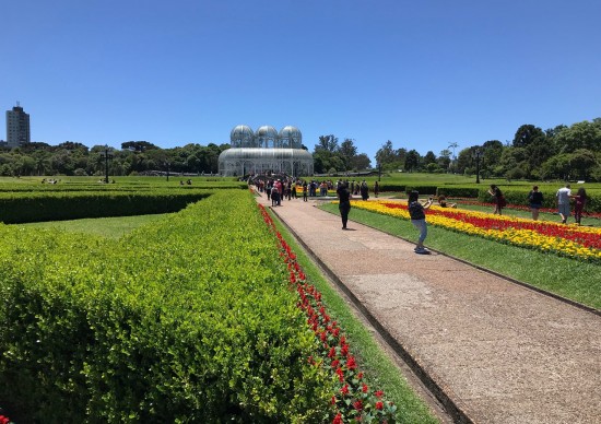 Jardim Botânico: cartão postal de Curitiba está ainda mais bonito!