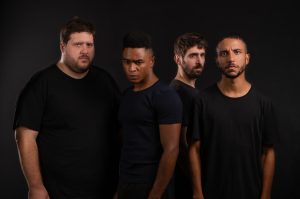 “Névoa”, espetáculo inédito, abre temporada de 2022 no Teatro Vivo